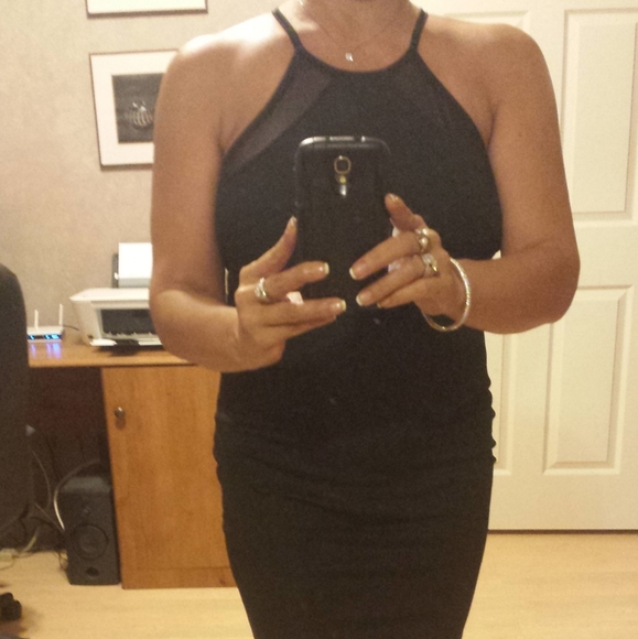 Dress - Picture 7 of 10